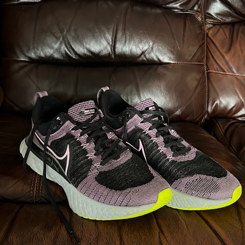 Nike React Infinity Flyknit Womens Running Shoes